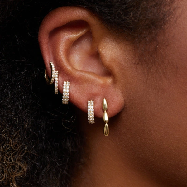 Jennifer Meyer 3 Dome Tennis Studs in 18K Yellow Gold | Fine Earrings | Coveti
