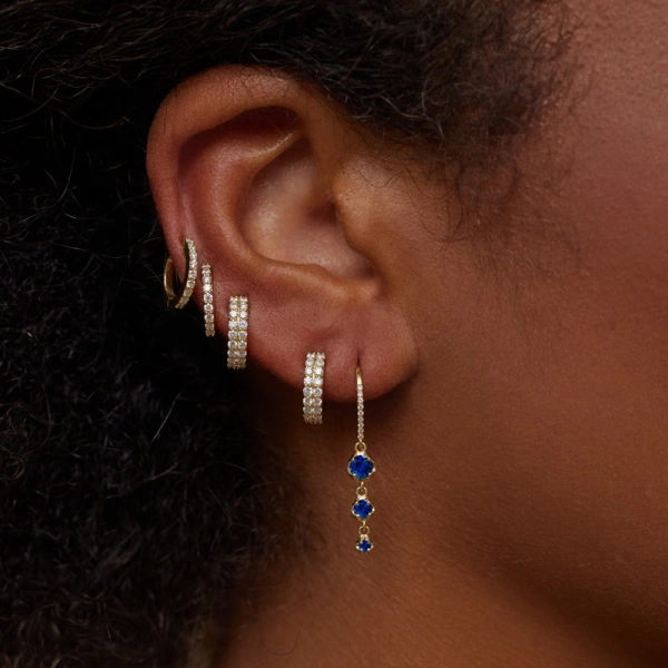 Jennifer Meyer 3 Graduated Illusion Set Blue Sapphire Earrings in 18K Yellow Gold | Fine Earrings | Coveti