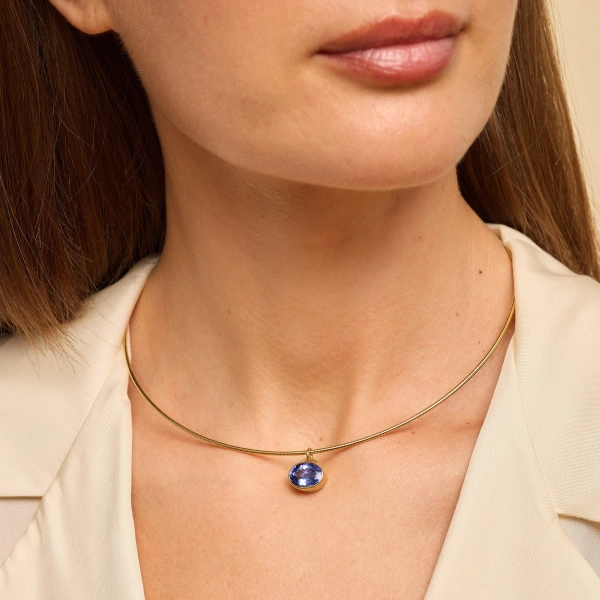 Jennifer Meyer Collar Necklace with Oval Tanzanite Pendant in 18K Yellow Gold | Fine Necklaces | Coveti