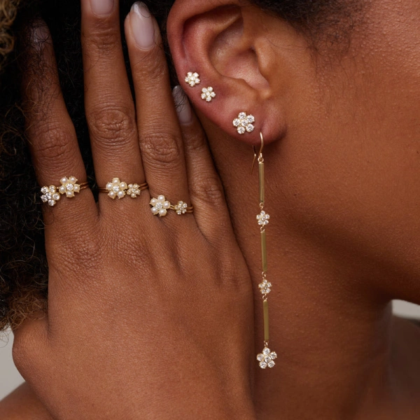 Jennifer Meyer Diamond Flower Ring in 18K Yellow Gold | Fine Rings | Coveti