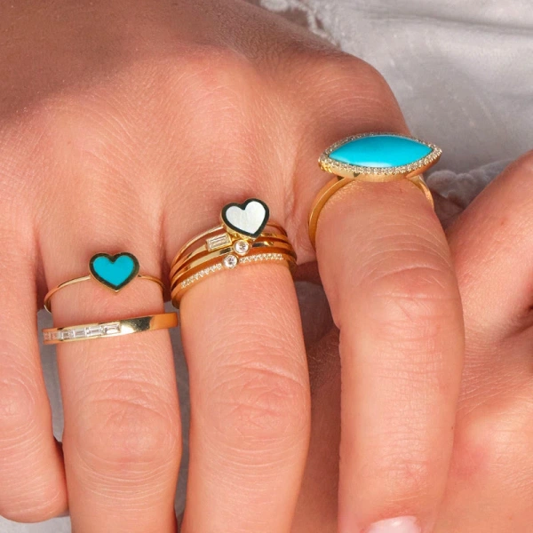 Jennifer Meyer Extra Small Mother of Pearl Inlay Heart Ring in 18K Yellow Gold | Fine Rings | Coveti