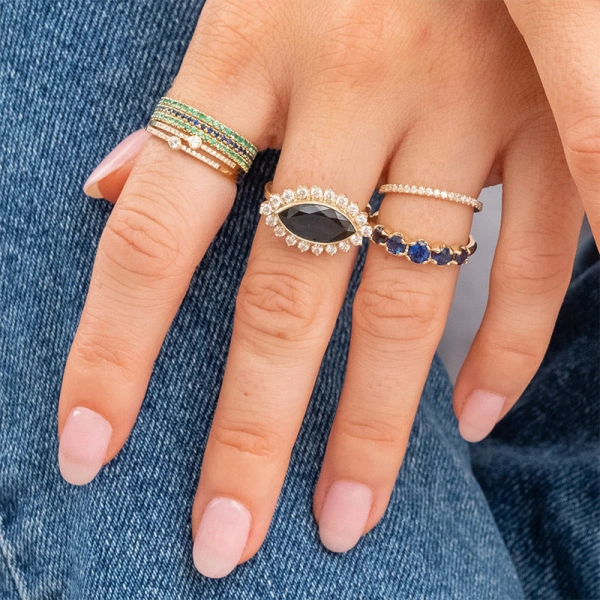 Jennifer Meyer Graduated Blue Sapphire Ring in 18K Yellow Gold | Fine Rings | Coveti