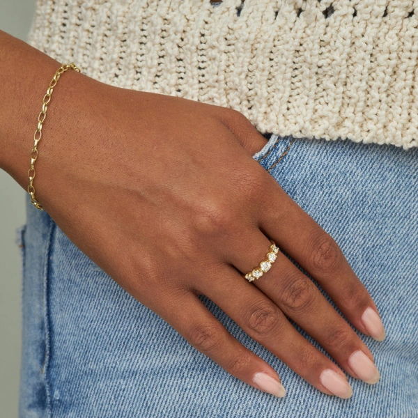 Jennifer Meyer Graduated Diamond Ring in 18K Yellow Gold | Fine Rings | Coveti