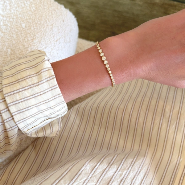 Jennifer Meyer Graduated Diamond Tennis Bracelet in 18K Yellow Gold | Fine Bracelets | Coveti