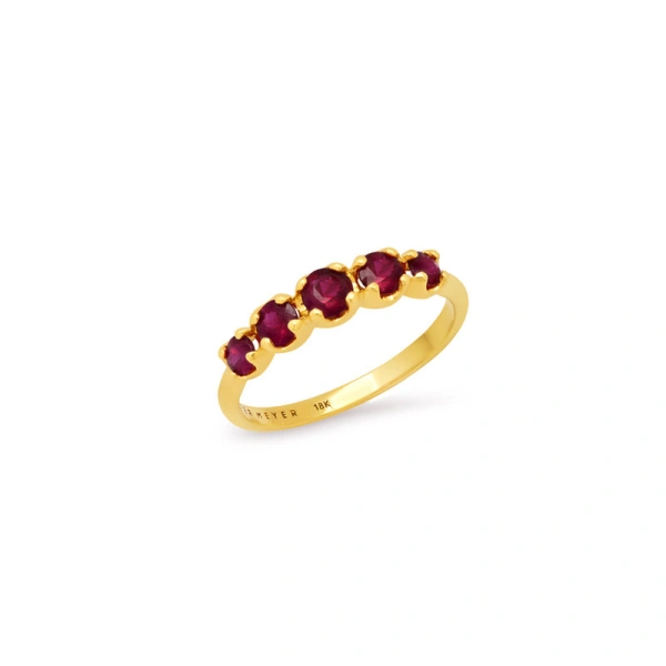 Graduated Ruby Ring in 18K Yellow Gold