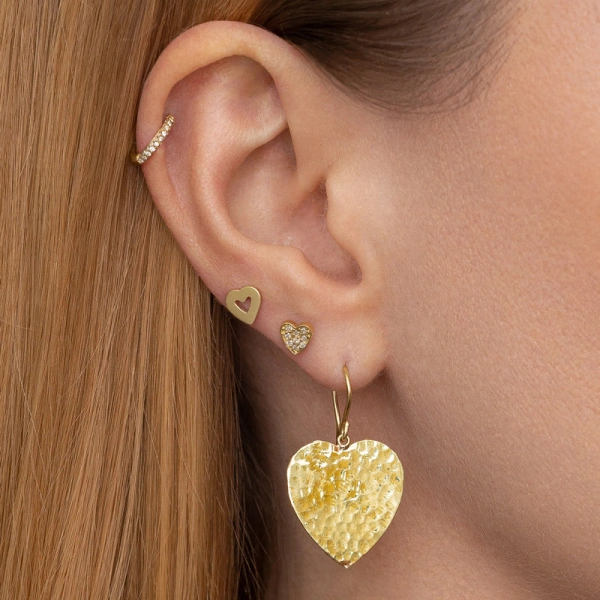 Jennifer Meyer Hammered Heart Earrings in 18K Yellow Gold | Fine Earrings | Coveti