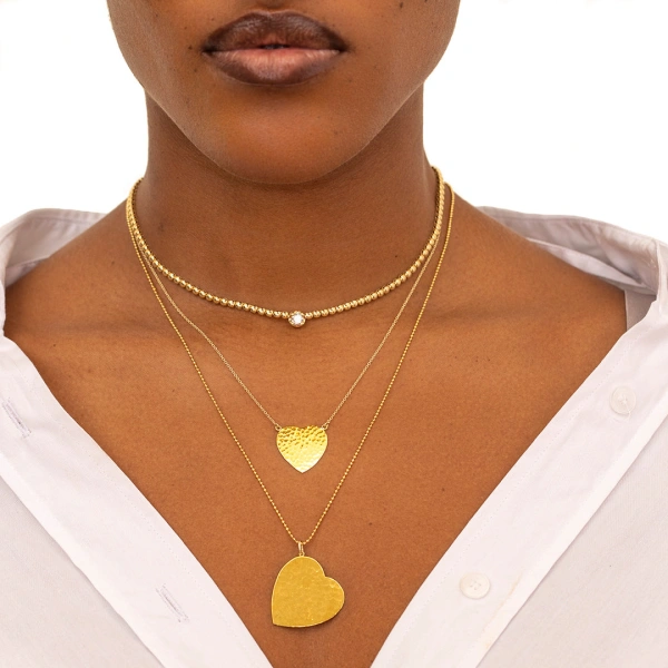 Jennifer Meyer Hammered Heart Necklace in 18K Yellow Gold | Fine Necklaces | Coveti