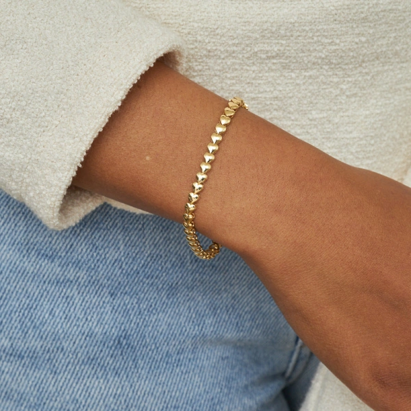 Jennifer Meyer Heart Tennis Bracelet in 18K White Gold | Fine Bracelets | Coveti