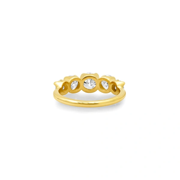 Jennifer Meyer Large Graduated Diamond Ring in 18K Yellow Gold | Fine Rings | Coveti