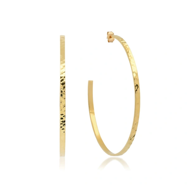 Jennifer Meyer Large Hammered Ellen Hoops in 18K Yellow Gold | Fine Earrings | Coveti