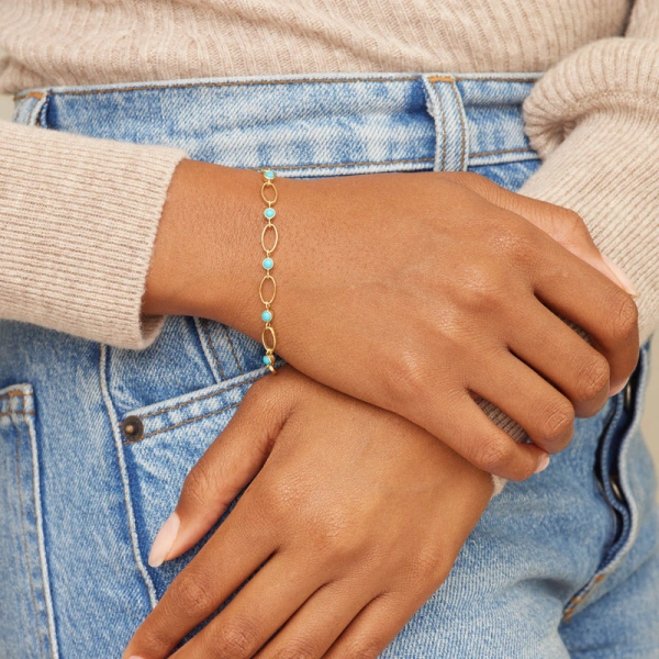 Jennifer Meyer Medium Edith Link Bracelet with Turquoise Bezel Accents in 18K Yellow Gold | Fine Bracelets | Coveti