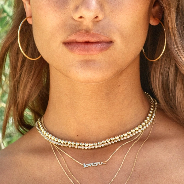 Jennifer Meyer Medium Hammered Hoops in 18K Yellow Gold | Fine Earrings | Coveti