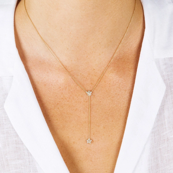 Jennifer Meyer Mini Diamond Flower Lariat in 18K Yellow Gold | Fine Necklaces | Coveti