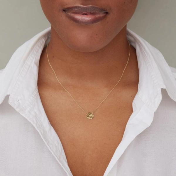Jennifer Meyer Mini Hammered Disc Necklace in 18K Yellow Gold | Fine Necklaces | Coveti