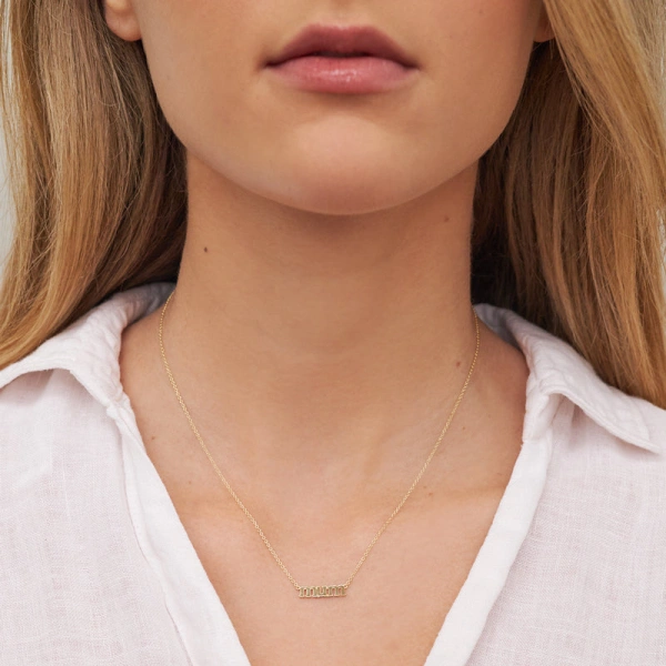 Jennifer Meyer Mum Necklace in 18K Yellow Gold | Fine Necklaces | Coveti