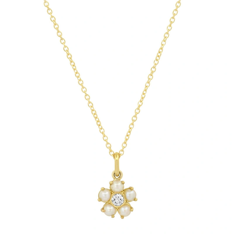 Jennifer Meyer Pearl Flower Necklace with Diamond Center in 18K Yellow Gold Jennifer Meyer Pearl Flower Necklace with Diamond Center in 18K Yellow Gold | Fine Necklaces | Coveti