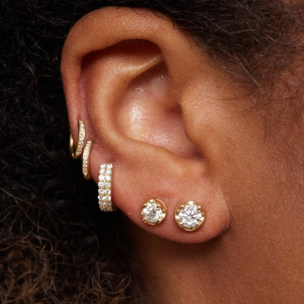 Jennifer Meyer Single Medium Illusion Set Diamond Stud in 18K Yellow Gold | Fine Earrings | Coveti
