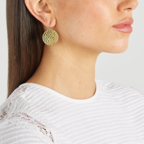 Jennifer Meyer Small Hammered Disc Earrings in 18K Yellow Gold | Fine Earrings | Coveti