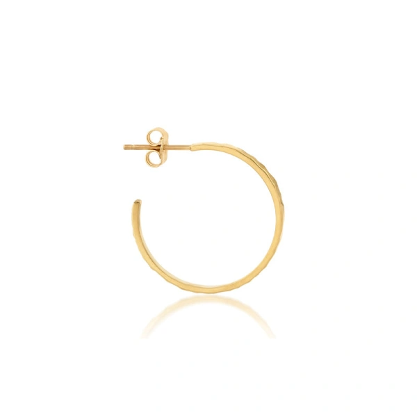 Jennifer Meyer Small Hammered Ellen Hoops in 18K Yellow Gold | Fine Earrings | Coveti