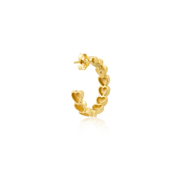 Jennifer Meyer Small Luxe Heart Hoops in 18K Yellow Gold | Fine Earrings | Coveti