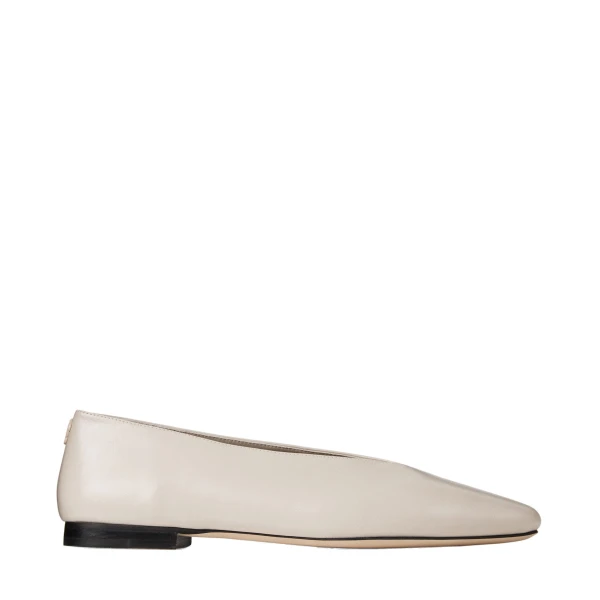 Margot Flat