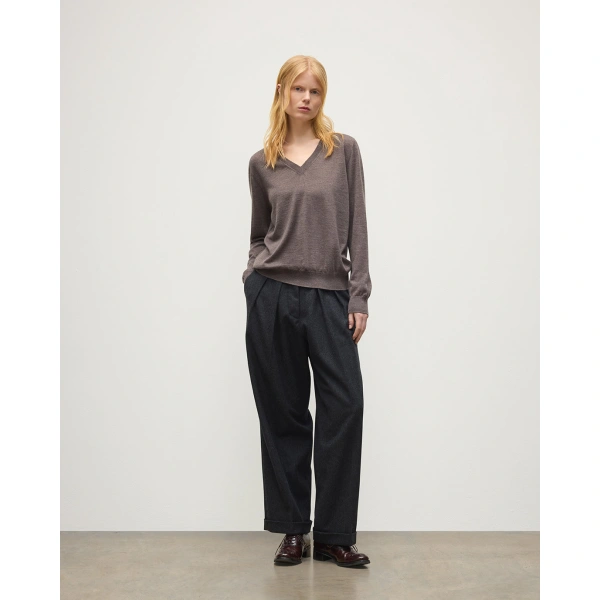 Johnstons of Elgin Beatrice Brown Superfine Cashmere Jumper
