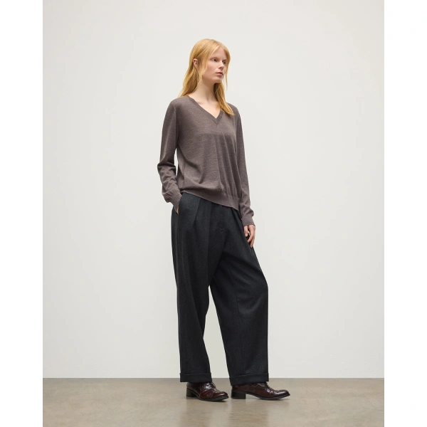Johnstons of Elgin Beatrice Brown Superfine Cashmere Jumper