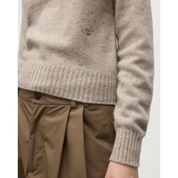 Johnstons of Elgin Cairn Natural Donegal Cashmere Jumper