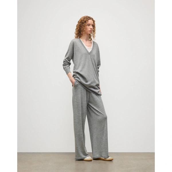 Johnstons of Elgin Elise Grey Long Superfine Cashmere Jumper