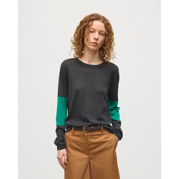 Johnstons of Elgin Euna Grey & Green Superfine Cashmere T-Shirt
