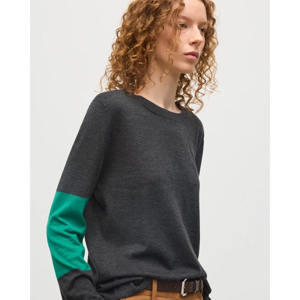 Johnstons of Elgin Euna Grey & Green Superfine Cashmere T-Shirt
