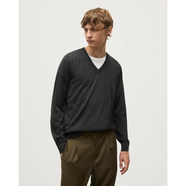 Johnstons of Elgin Fin Dark Grey V Neck Superfine Cashmere Jumper