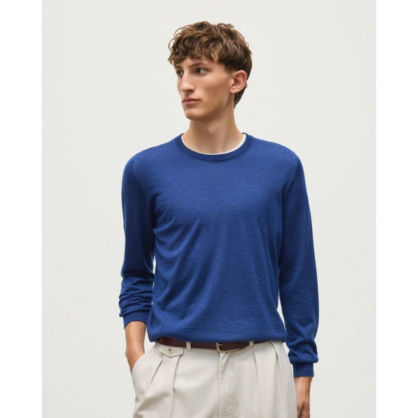 Johnstons of Elgin Fin Superfine Cashmere Jumper in Clyde Blue