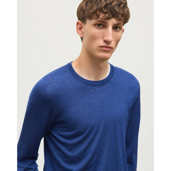 Johnstons of Elgin Fin Superfine Cashmere Jumper in Clyde Blue