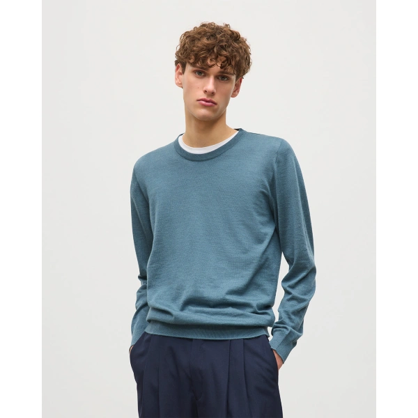 Johnstons of Elgin Fin Superfine Cashmere Jumper in Slate Blue