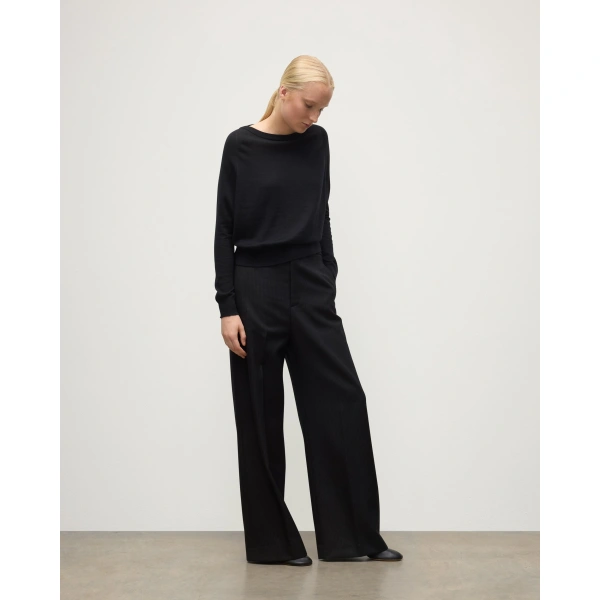 Johnstons of Elgin Finola Black Superfine Cashmere Jumper