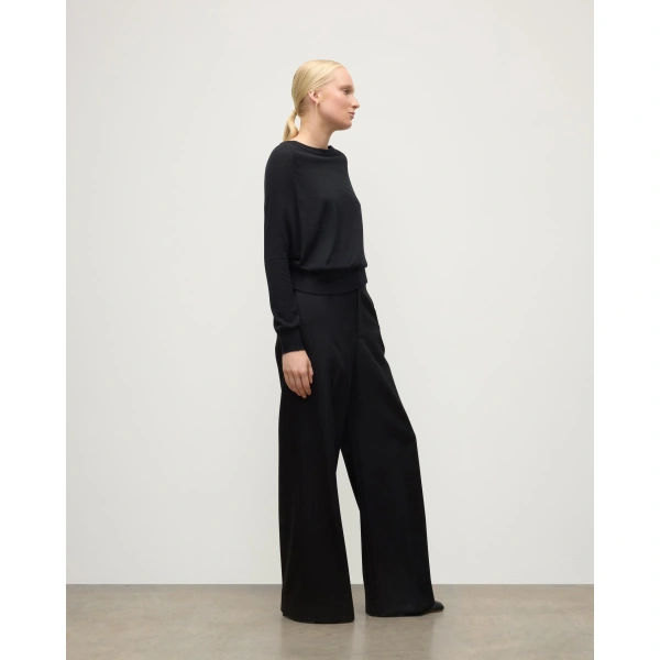 Johnstons of Elgin Finola Black Superfine Cashmere Jumper