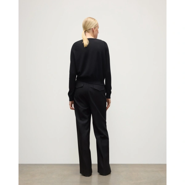 Johnstons of Elgin Finola Black Superfine Cashmere Jumper
