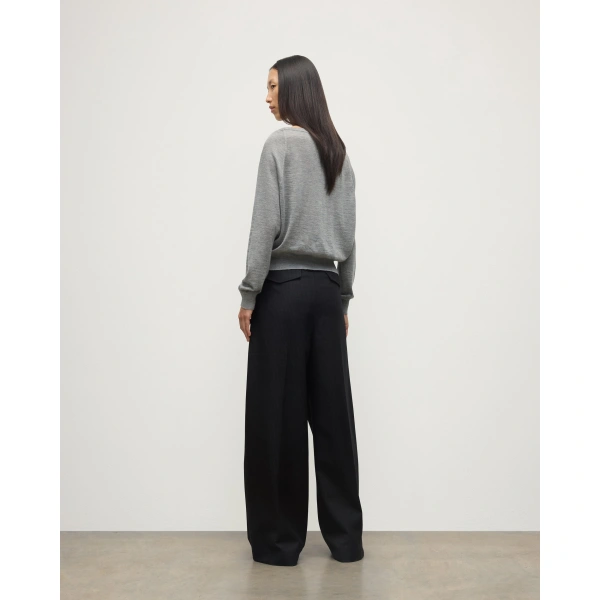 Johnstons of Elgin Finola Grey Superfine Cashmere Jumper