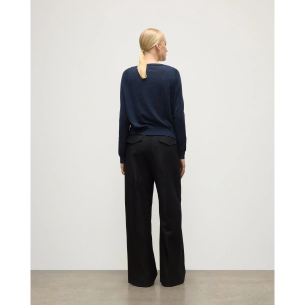 Johnstons of Elgin Finola Navy Superfine Cashmere Jumper
