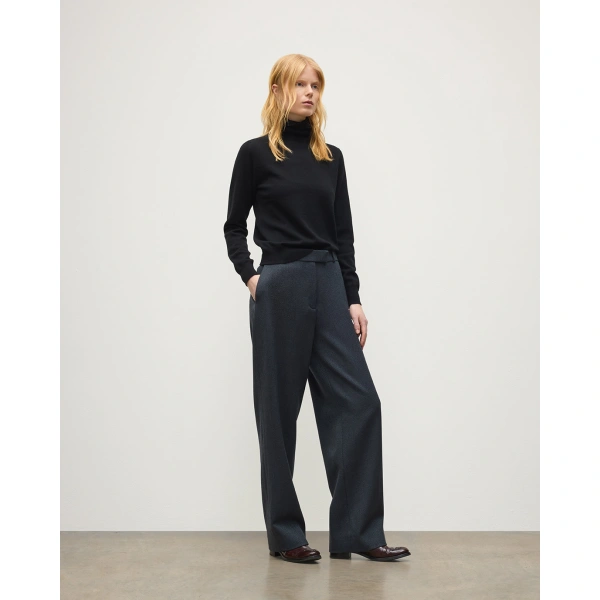 Johnstons of Elgin Iris Classic Black Roll Neck Cashmere Jumper