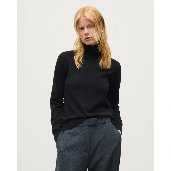 Johnstons of Elgin Iris Classic Black Roll Neck Cashmere Jumper