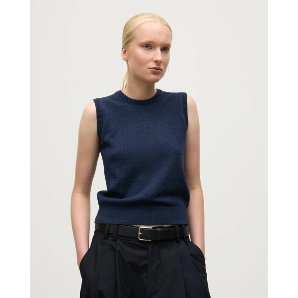 Johnstons of Elgin Iris Classic Navy Cashmere Tank