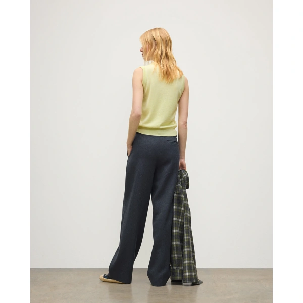 Johnstons of Elgin Iris Classic Yellow Cashmere Tank