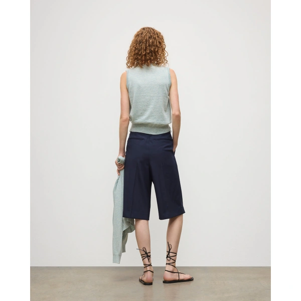 Johnstons of Elgin Iris Light Green Classic Cashmere Tank
