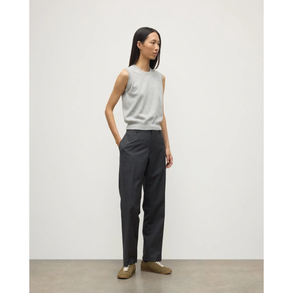 Johnstons of Elgin Iris Pale Grey Classic Cashmere Tank