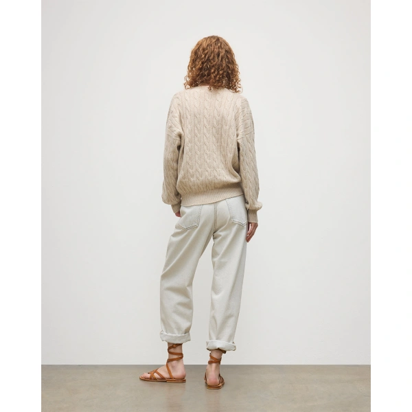 Johnstons of Elgin Kylesku Deep V Cream Cashmere Jumper