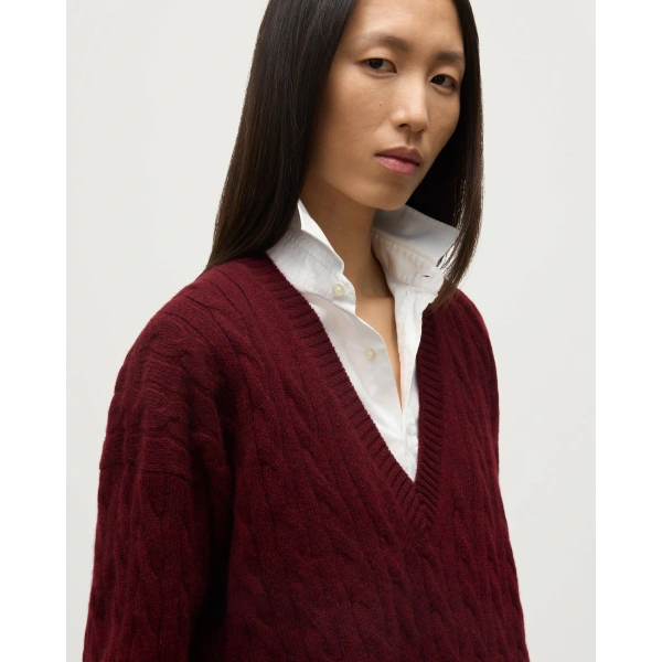 Johnstons of Elgin Kylesku Deep V Dark Red Cashmere Jumper