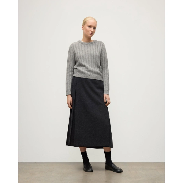 Johnstons of Elgin Lecht Grey Cashmere Crew Jumper