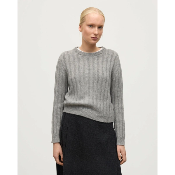 Johnstons of Elgin Lecht Grey Cashmere Crew Jumper